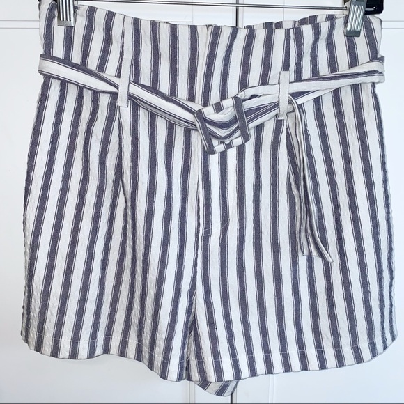 Urban Outfitters | George Blue Stripe Buckle High Waisted Shorts Small - Picture 3 of 12